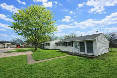 3902 Orlando Court, Dallas, TX 75211 - Photo 3