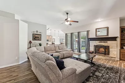 1709 Yahweh, Leonard, TX 75452 - Photo 7