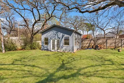 1313 W Sanford Street, Arlington, TX 76012 - Photo 31