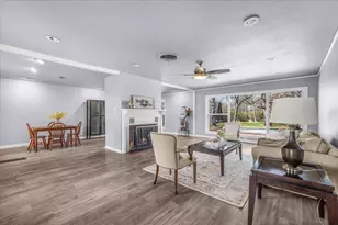 1313 W Sanford St, Arlington, TX 76012 - Photo 9