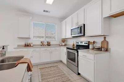 6212 Topsail Drive, Fort Worth, TX 76179 - Photo 9