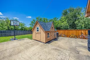 1011 Parview Circle, Grand Prairie, TX 75104 - Photo 37