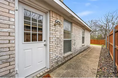 6118 Wall Street, Arlington, TX 76018 - Photo 25