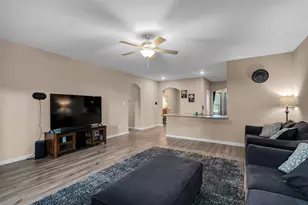 4004 Millau Ln, Crowley, TX 76036 - Photo 11