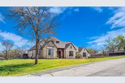 138 Tananger Springs Drive, Denison, TX 75021 - Photo 3