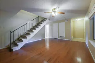 2113 Fleur De Lis Ct, Arlington, TX 76012 - Photo 7