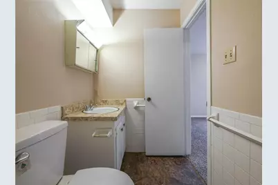 2113 Fleur De Lis Court, Arlington, TX 76012 - Photo 21