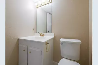 2113 Fleur De Lis Court, Arlington, TX 76012 - Photo 23