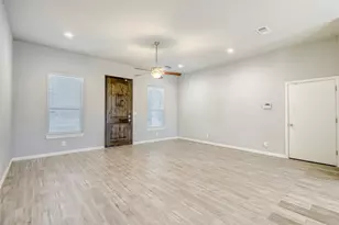 4601 Sunset St, Greenville, TX 75401 - Photo 5