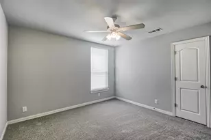 4601 Sunset St, Greenville, TX 75401 - Photo 17