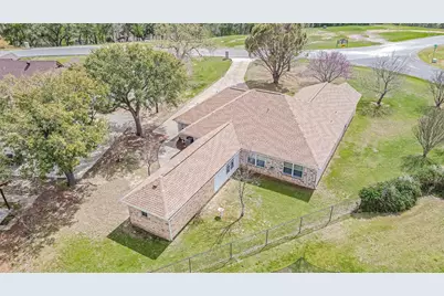 10519 Ravenswood Road, Granbury, TX 76049 - Photo 37