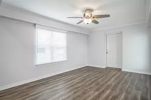 10519 Ravenswood Rd, Granbury, TX 76049 - Photo 9