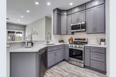 220 Peach Tree Drive, Murphy, TX 75094 - Photo 9