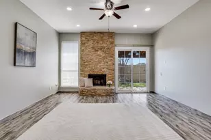 220 Peach Tree Dr, Murphy, TX 75094 - Photo 7