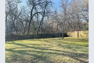 2424 W Houston Street, Sherman, TX 75092 - Photo 3