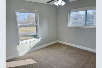 2424 W Houston Street, Sherman, TX 75092 - Photo 17