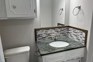 2424 W Houston St, Sherman, TX 75092 - Photo 11