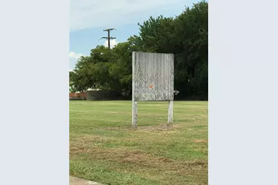 2004 Kiest, Dallas, TX 75216 - Photo 1