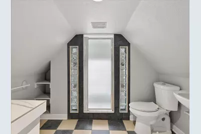 5626 McCommas Boulevard, Dallas, TX 75206 - Photo 29