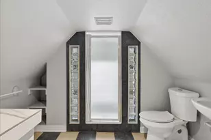 5626 McCommas Blvd, Dallas, TX 75206 - Photo 29