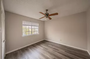 2643 Garden Ridge Ln, Arlington, TX 76006 - Photo 33