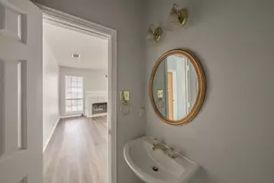 2643 Garden Ridge Ln, Arlington, TX 76006 - Photo 17