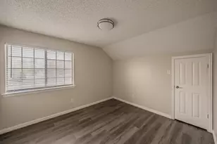 2643 Garden Ridge Ln, Arlington, TX 76006 - Photo 35