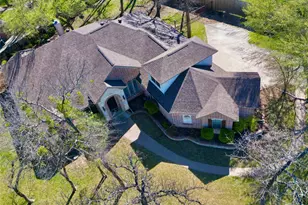 3714 Cove Timber Ave, Granbury, TX 76049 - Photo 3