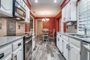 2516 Lawnview Dr, Carrollton, TX 75006 - Photo 9