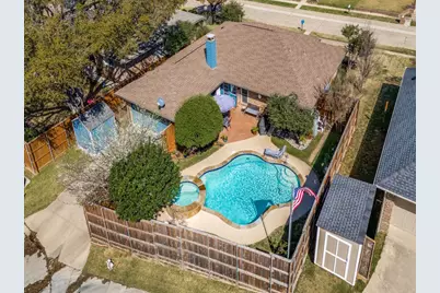 2516 Lawnview Drive, Carrollton, TX 75006 - Photo 3