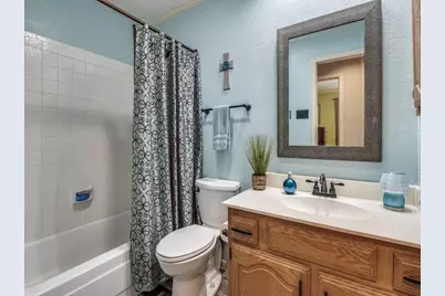 2516 Lawnview Drive, Carrollton, TX 75006 - Photo 19