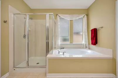 802 Little Cub Way, Euless, TX 76039 - Photo 17