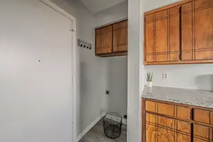 420 Signal Hill Ct N, Fort Worth, TX 76112 - Photo 13