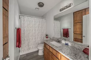 420 Signal Hill Ct N, Fort Worth, TX 76112 - Photo 19