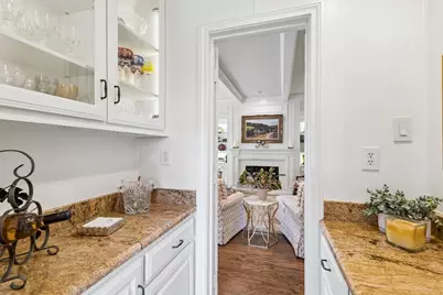 16843 Village Lane, Dallas, TX 75248 - Photo 11