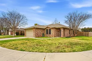 8720 Hunters Point Way, Fort Worth, TX 76123 - Photo 1