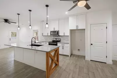 145 Barcelona Street, Payne Springs, TX 75156 - Photo 7