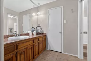 3136 Pin Oak Ct, Farmers Branch, TX 75234 - Photo 13