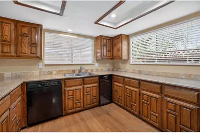 3136 Pin Oak Court, Farmers Branch, TX 75234 - Photo 11