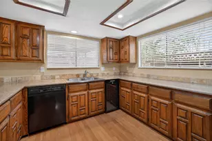 3136 Pin Oak Ct, Farmers Branch, TX 75234 - Photo 11