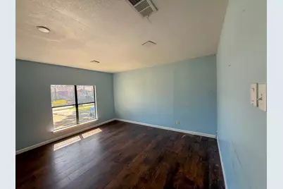 1131 Ashwood Drive, Lewisville, TX 75067 - Photo 11
