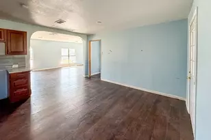 1131 Ashwood Dr, Lewisville, TX 75067 - Photo 9