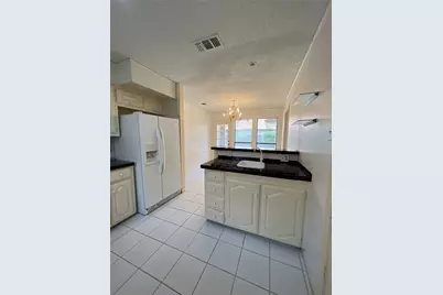 1519 Shonka Drive, Carrollton, TX 75007 - Photo 9