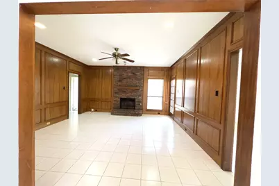 1519 Shonka Drive, Carrollton, TX 75007 - Photo 7