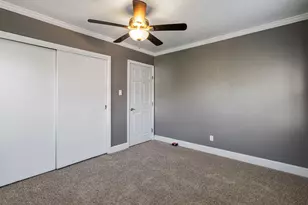 1616 Grantland Cir, Fort Worth, TX 76112 - Photo 15