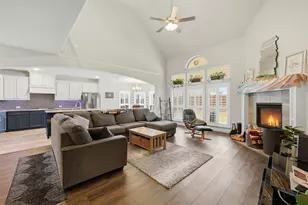 418 Crestview Dr, Midlothian, TX 76065 - Photo 9