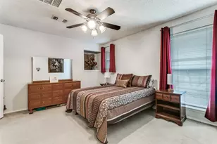 51 Morrow Dr, Bedford, TX 76021 - Photo 11