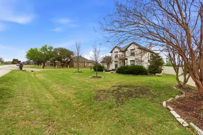 906 Valley View Avenue, Red Oak, TX 75154 - Photo 3