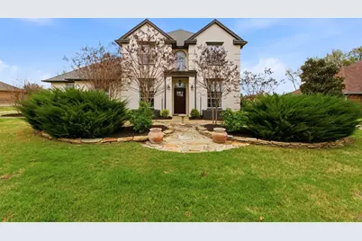 906 Valley View Avenue, Red Oak, TX 75154 - Photo 1