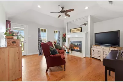 906 Valley View Avenue, Red Oak, TX 75154 - Photo 19